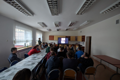 PXL_20221202_100129037