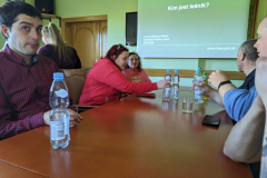 PXL_20230509_100034092-Sredni
