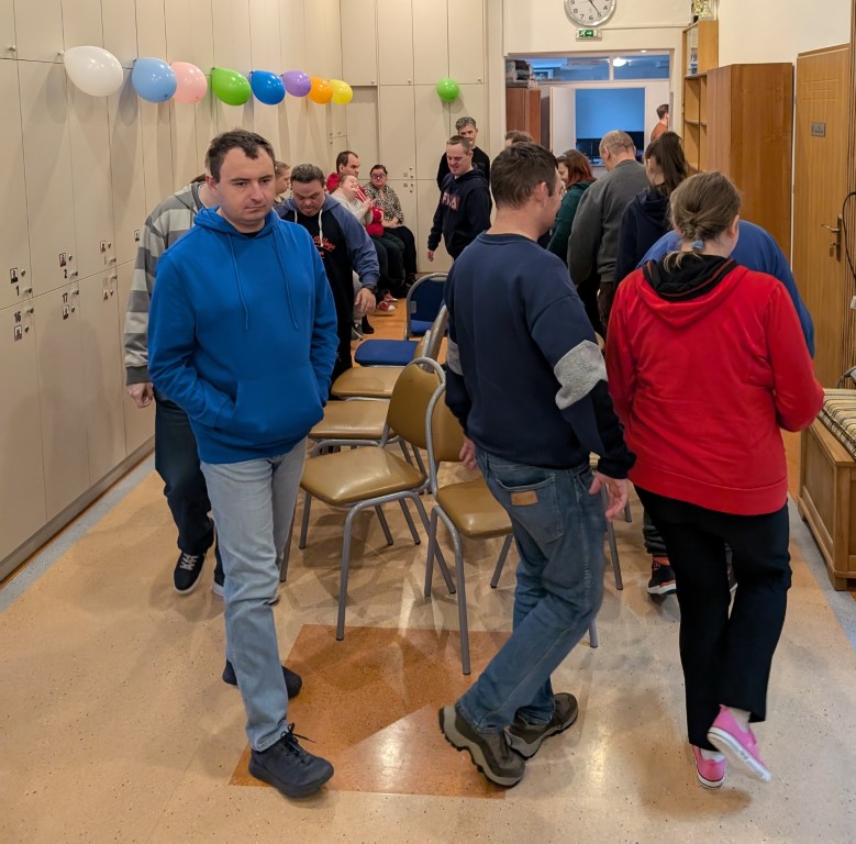 PXL_20241203_092447785